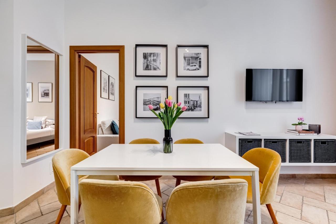 Pantheon Boutique Apartment "La Dolce Vita" Rome Exterior photo