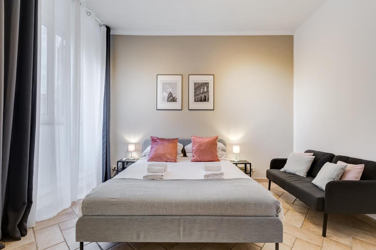 Pantheon Boutique Apartment "La Dolce Vita" Rome Exterior photo