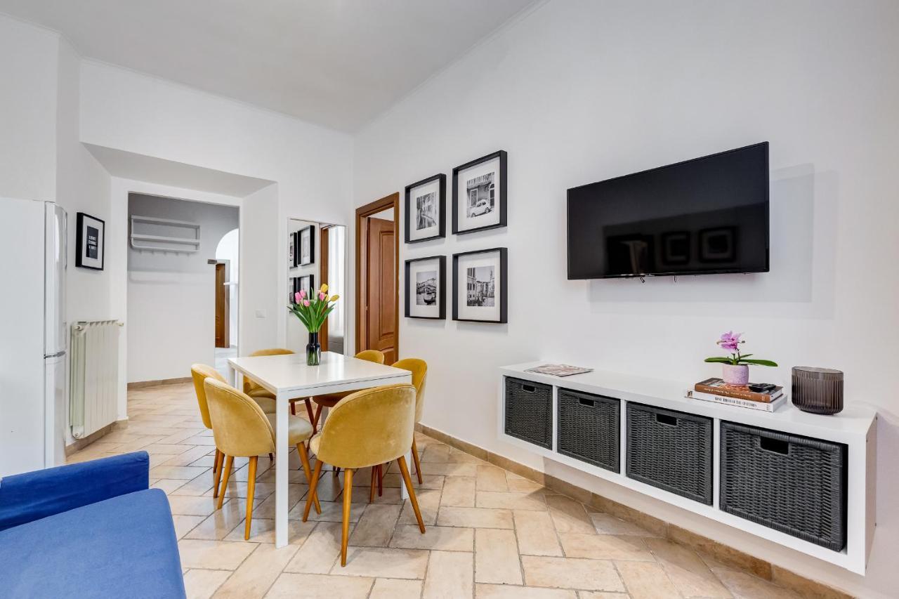 Pantheon Boutique Apartment "La Dolce Vita" Rome Exterior photo